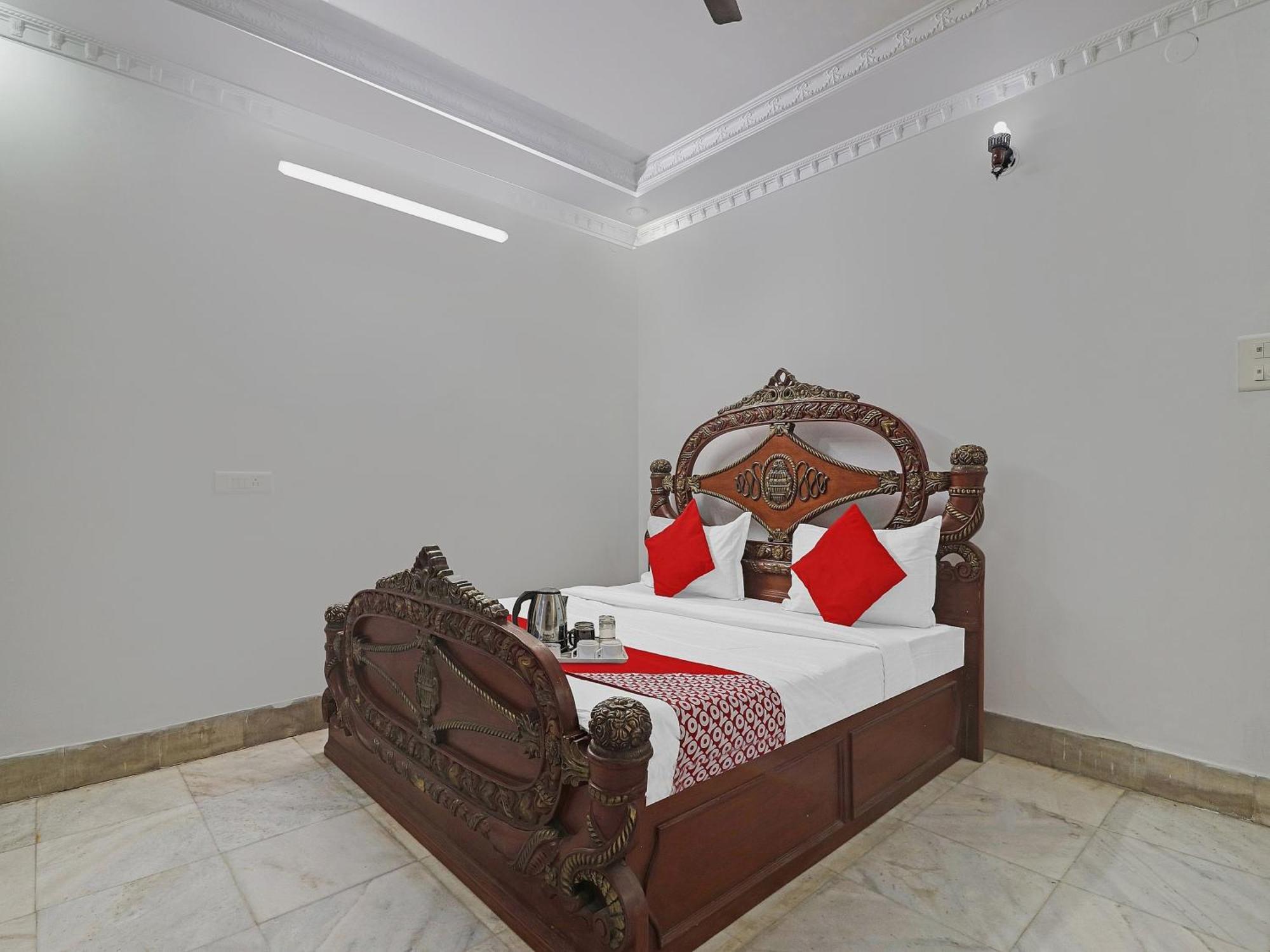 Super Hotel O Alpine Glow Crest سيكَندراباد المظهر الخارجي الصورة