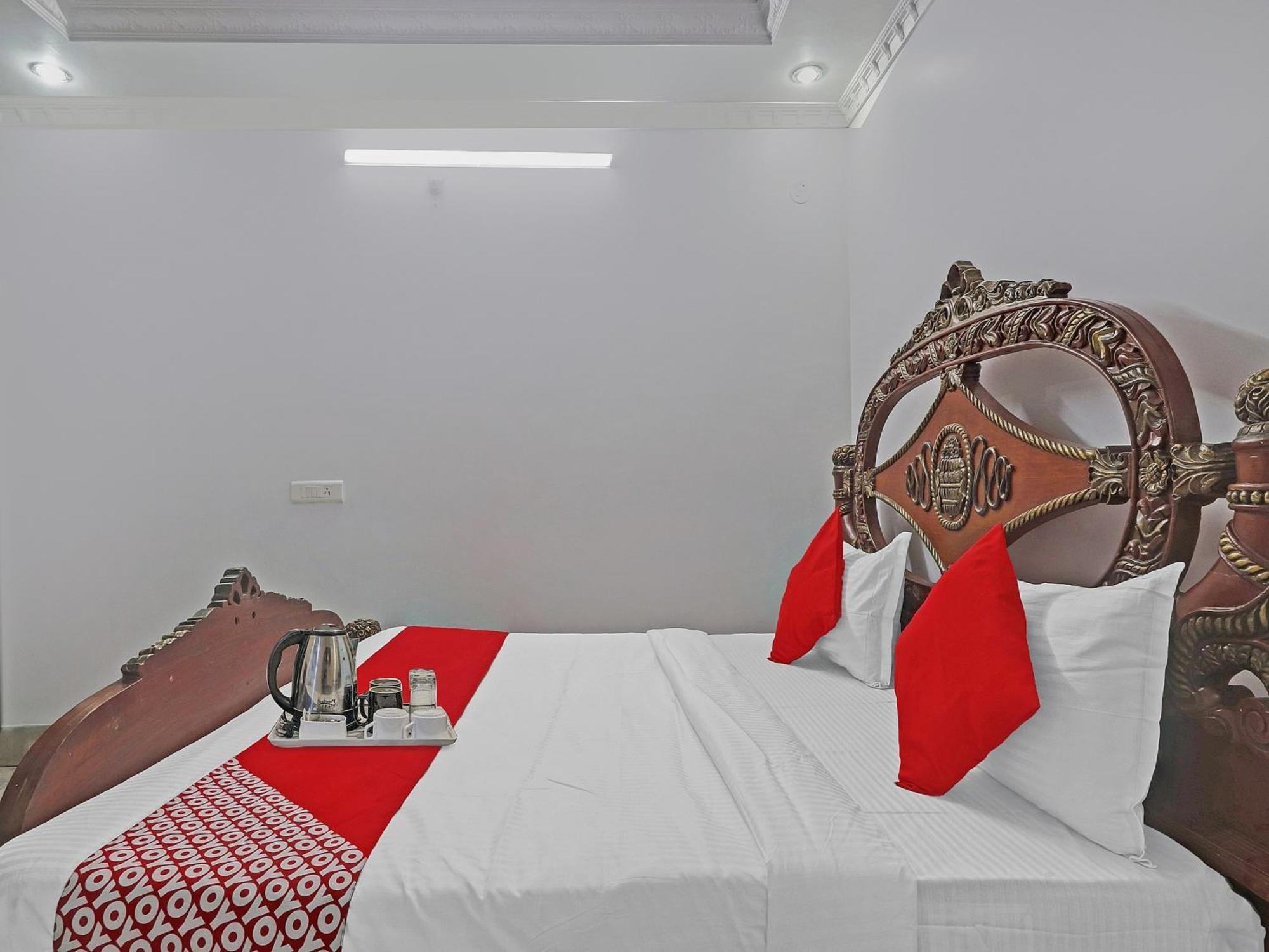 Super Hotel O Alpine Glow Crest سيكَندراباد المظهر الخارجي الصورة