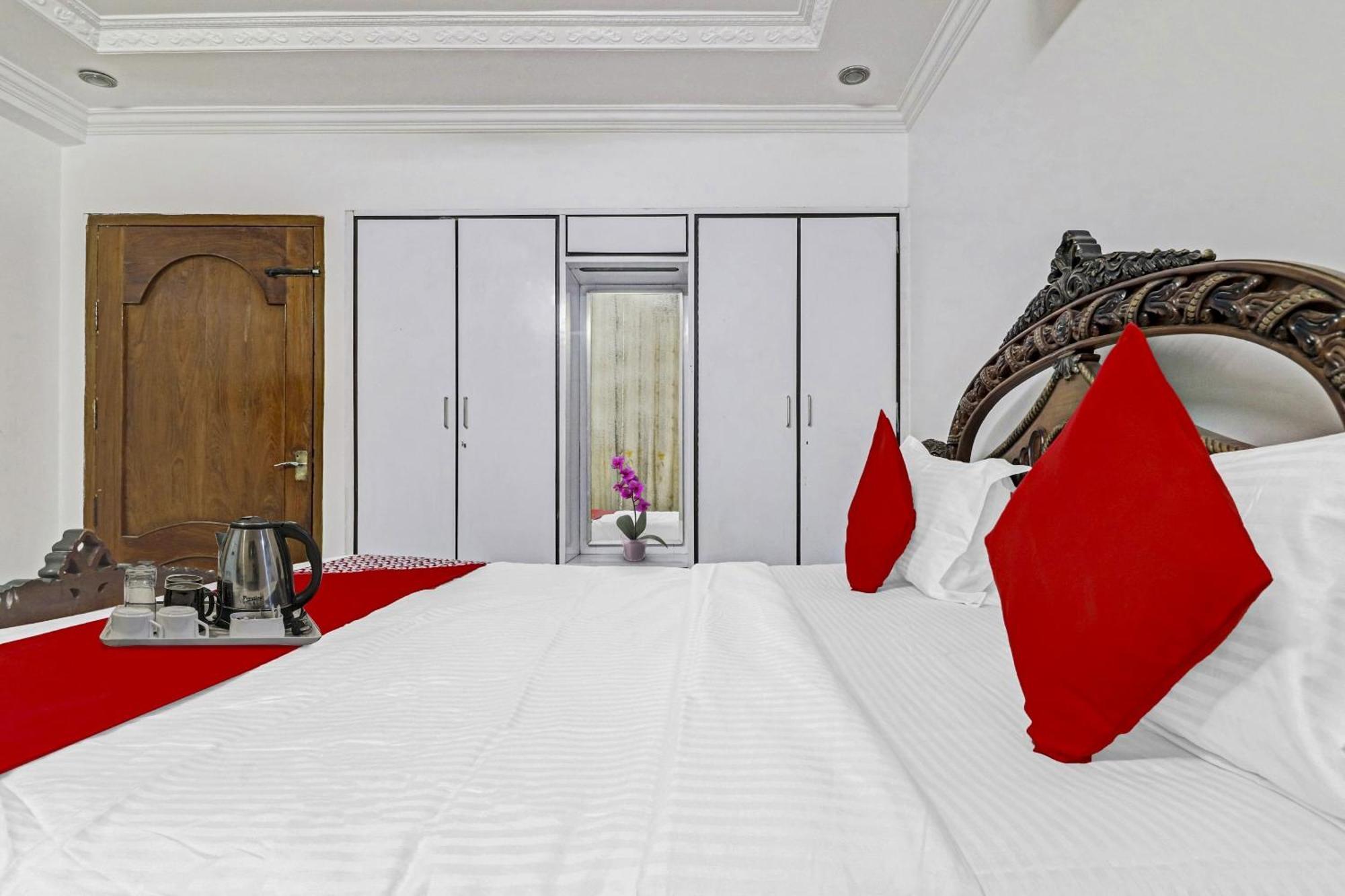 Super Hotel O Alpine Glow Crest سيكَندراباد المظهر الخارجي الصورة